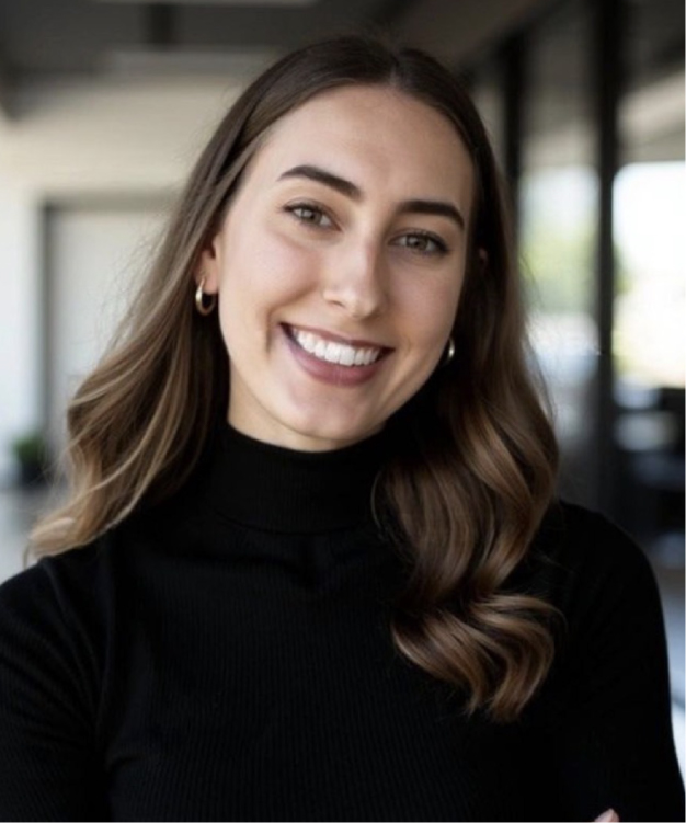 Maddie Greer Headshot